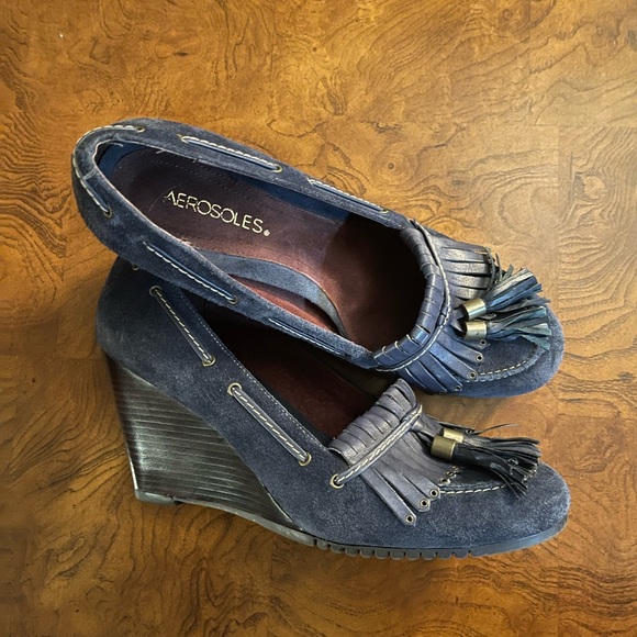 Aerosoles Suede Tassel Wedge - Picture 5 of 7